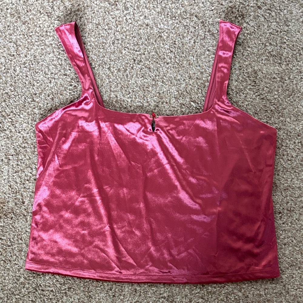 NWT velvet Square-Neck Tank Top in Deep Pink
